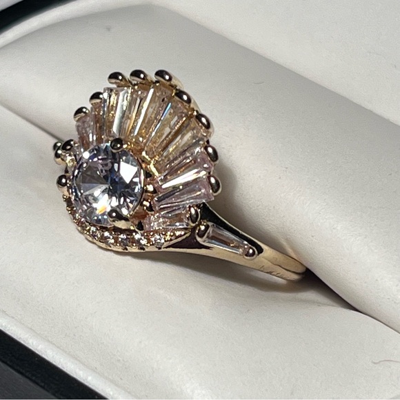 Rising Sun Diamond Ring - Picture 3 of 5